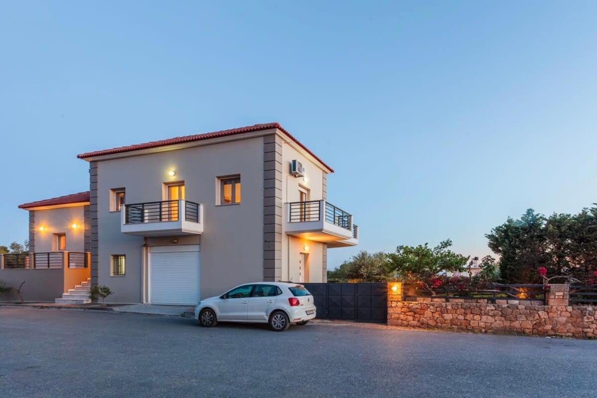 Navarino Captains Villa - Lux Private Pool Retreat ماراثوبوليس المظهر الخارجي الصورة